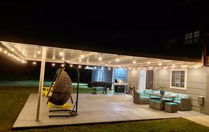 Modern Lakefront Escape Near Dallas with Endless Views - Kemp, Texas