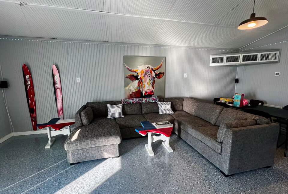 Modern Lakefront Escape Near Dallas with Endless Views - Kemp, Texas