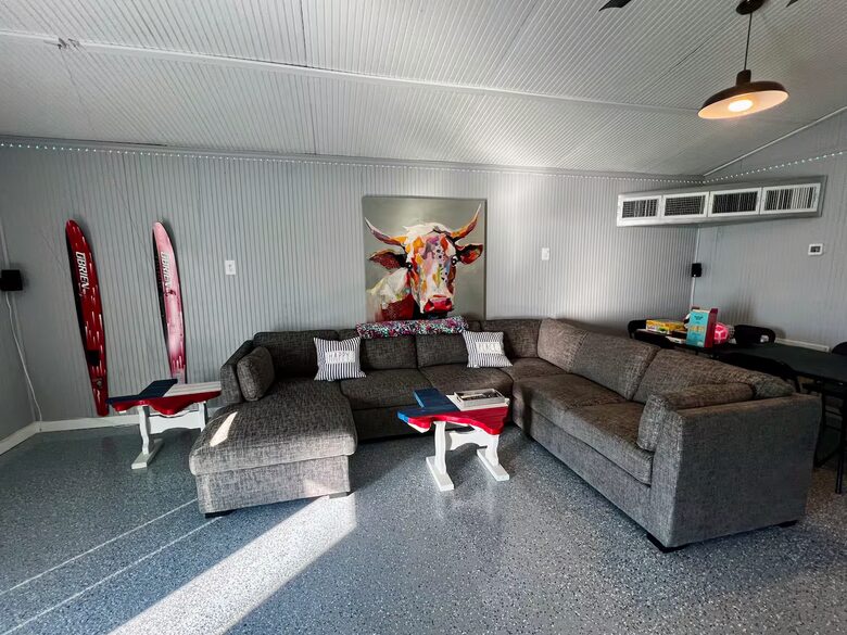 Modern Lakefront Escape Near Dallas with Endless Views - Kemp, Texas