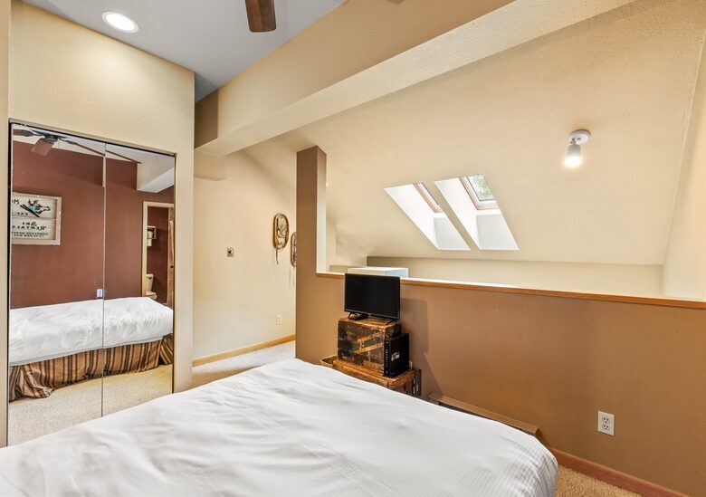 Spacious Trappeur’s Lodge Retreat Near Steamboat Base Area - Steamboat Springs, Colorado