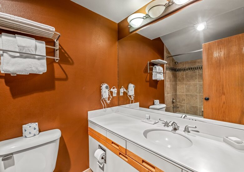 Spacious Trappeur’s Lodge Retreat Near Steamboat Base Area - Steamboat Springs, Colorado