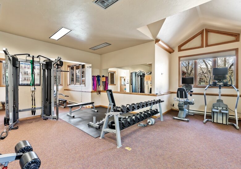 Spacious Trappeur’s Lodge Retreat Near Steamboat Base Area - Steamboat Springs, Colorado