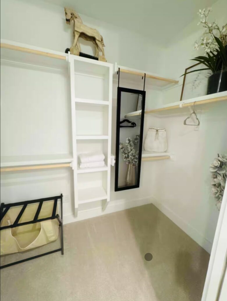 Stylish Hill Country Home in New Braunfels - New Braunfels, Texas