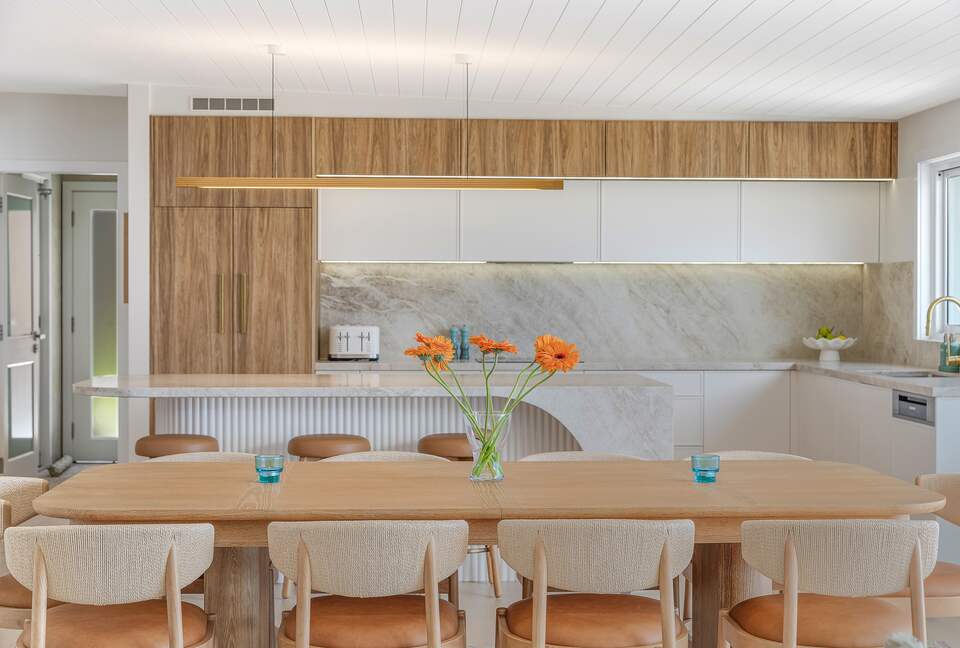 Luxury Coastal Retreat Overlooking Killcare Beach - Killcare Heights, Australia