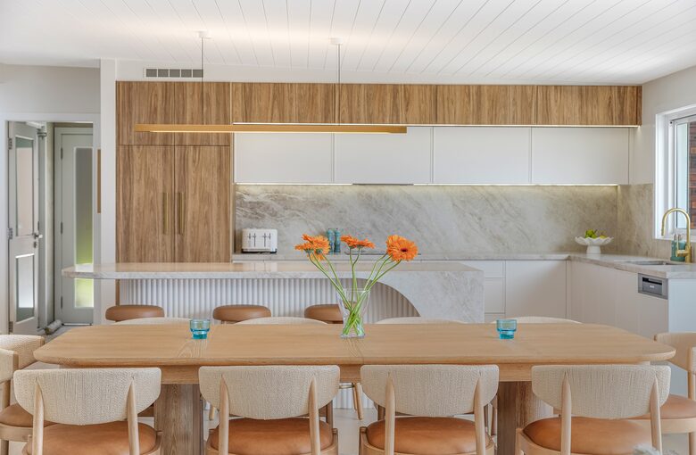 Luxury Coastal Retreat Overlooking Killcare Beach - Killcare Heights, Australia