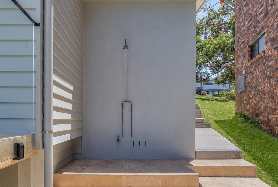 Luxury Coastal Retreat Overlooking Killcare Beach - Killcare Heights, Australia