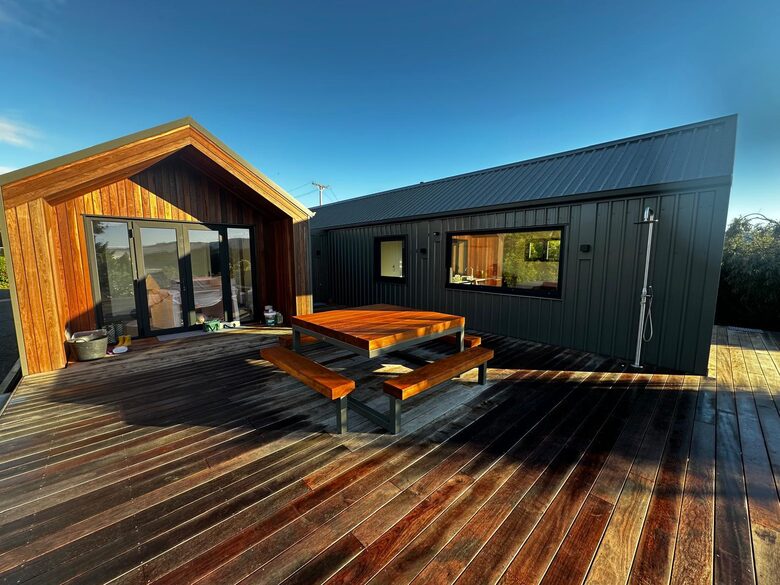 Last Paradise | A Peaceful Catlins Escape - Owaka, New Zealand