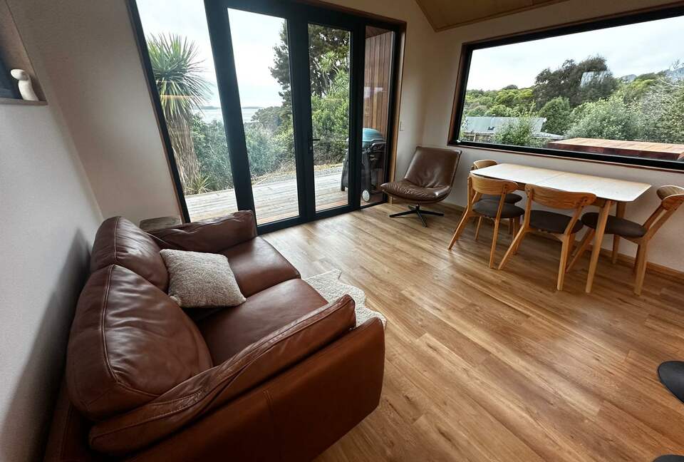 Last Paradise | A Peaceful Catlins Escape - Owaka, New Zealand