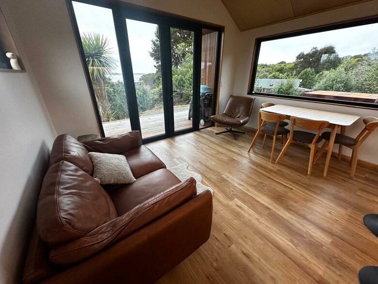 Last Paradise | A Peaceful Catlins Escape - Owaka, New Zealand