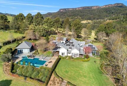 A Refined Country Escape in Wattamolla - Wattamolla, Australia