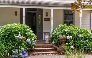 A Refined Country Escape in Wattamolla - Wattamolla, Australia