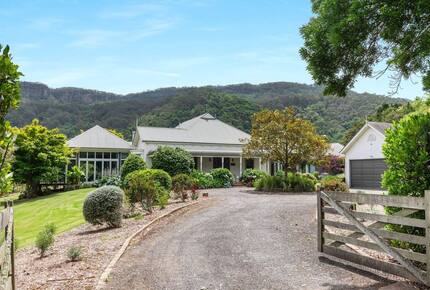 A Refined Country Escape in Wattamolla - Wattamolla, Australia