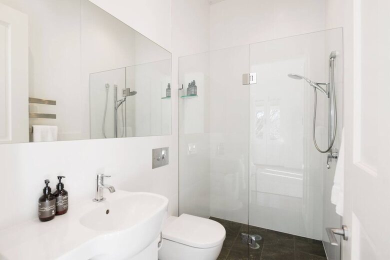 A Refined Country Escape in Wattamolla - Wattamolla, Australia