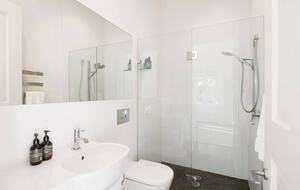 A Refined Country Escape in Wattamolla - Wattamolla, Australia