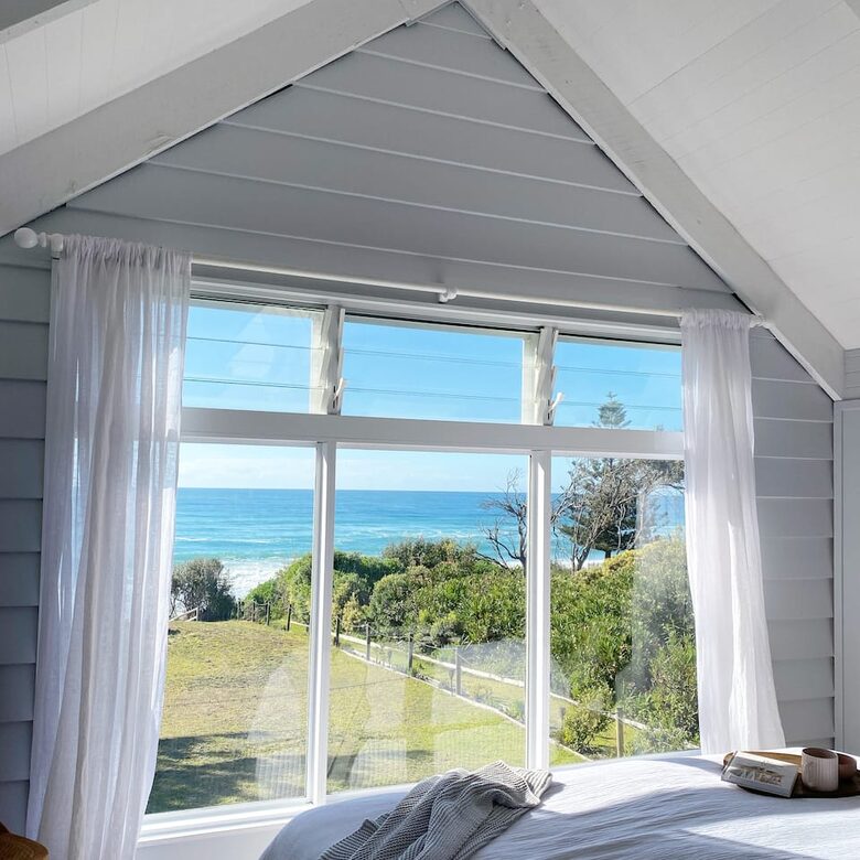 Beachfront Cottage on Old Bar’s Quiet Shoreline - Old Bar, Australia
