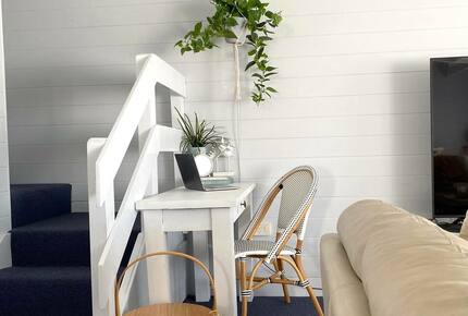 Beachfront Cottage on Old Bar’s Quiet Shoreline - Old Bar, Australia