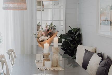 Beachfront Cottage on Old Bar’s Quiet Shoreline - Old Bar, Australia