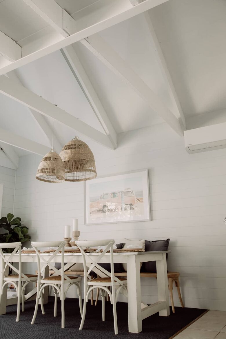 Beachfront Cottage on Old Bar’s Quiet Shoreline - Old Bar, Australia