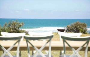 Beachfront Cottage on Old Bar’s Quiet Shoreline - Old Bar, Australia