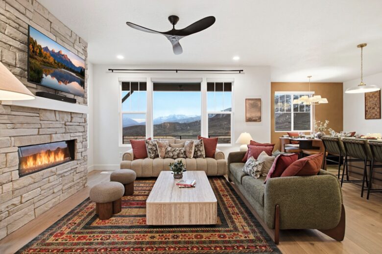 Mountain Basecamp with Sauna & Jacuzzi - Heber City, Utah