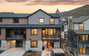 Mountain Basecamp with Sauna & Jacuzzi - Heber City, Utah