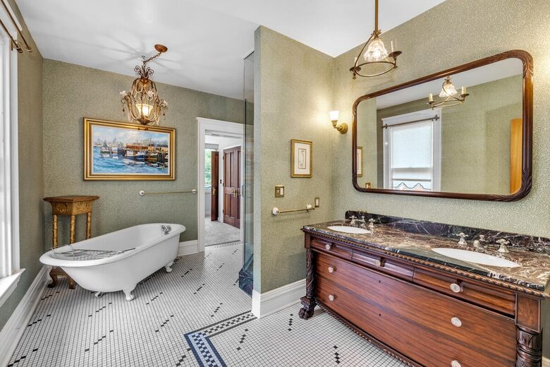 A Grand Historic Home in the Heart of Capitol Hill - Denver, Colorado