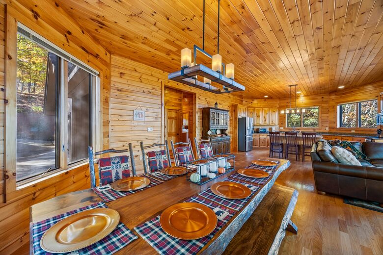 A Private Mountain Home Designed Around Views, Space, and Shared Time - Morganton, Georgia