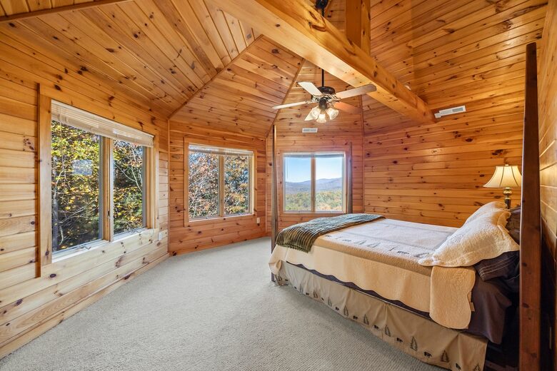 A Private Mountain Home Designed Around Views, Space, and Shared Time - Morganton, Georgia