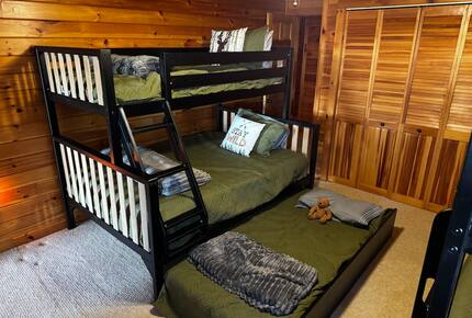 A Private Mountain Home Designed Around Views, Space, and Shared Time - Morganton, Georgia