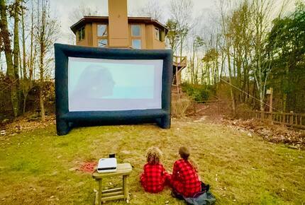 A Private Mountain Home Designed Around Views, Space, and Shared Time - Morganton, Georgia