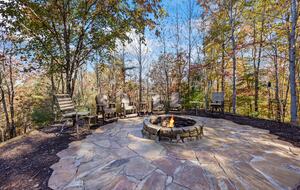 A Private Mountain Home Designed Around Views, Space, and Shared Time - Morganton, Georgia