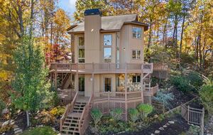 A Private Mountain Home Designed Around Views, Space, and Shared Time - Morganton, Georgia