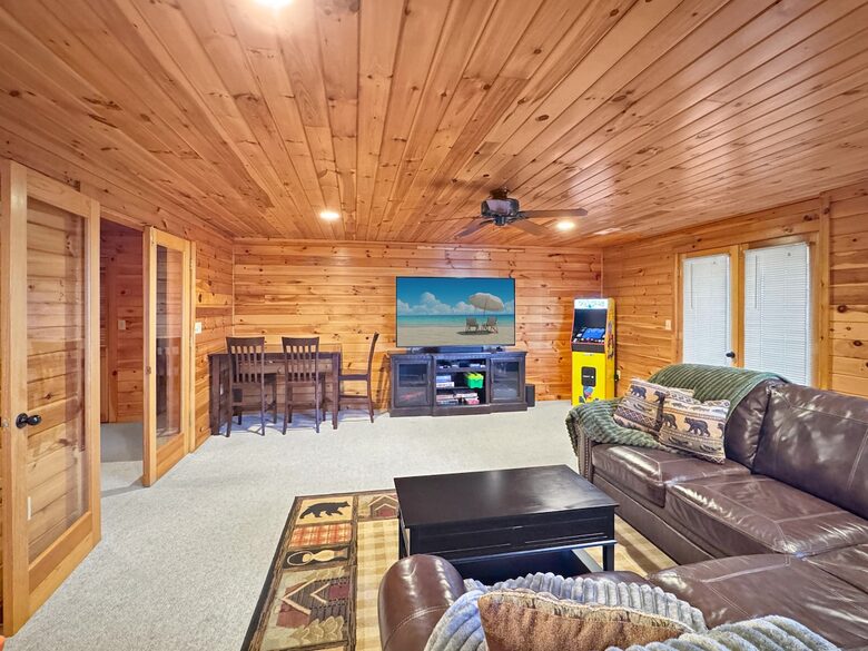 A Private Mountain Home Designed Around Views, Space, and Shared Time - Morganton, Georgia