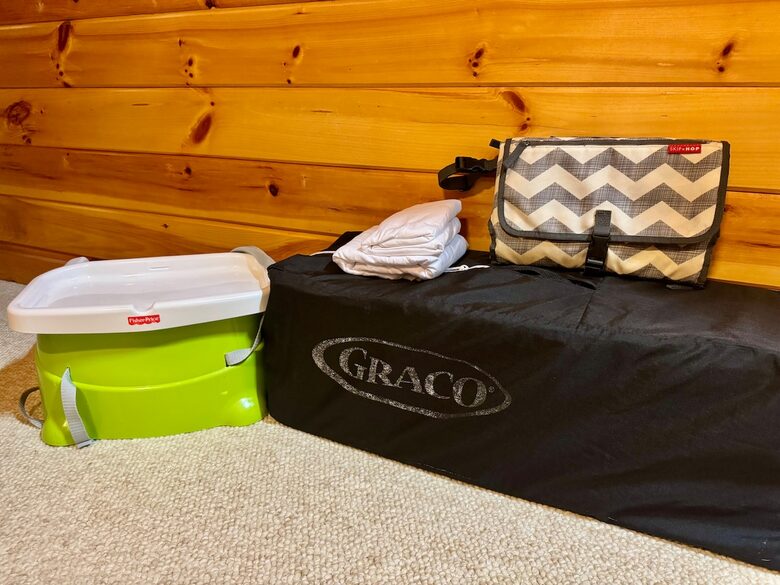 A Private Mountain Home Designed Around Views, Space, and Shared Time - Morganton, Georgia