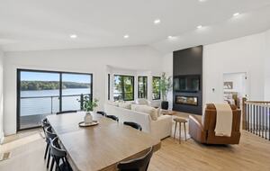 A Luxe Lakefront Escape Above Tim’s Ford - Winchester, Tennessee