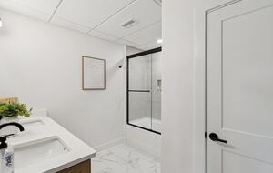 A Luxe Lakefront Escape Above Tim’s Ford - Winchester, Tennessee