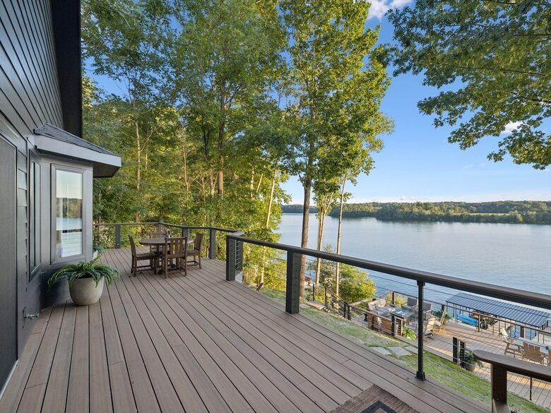 A Luxe Lakefront Escape Above Tim’s Ford - Winchester, Tennessee