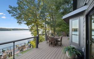 A Luxe Lakefront Escape Above Tim’s Ford - Winchester, Tennessee