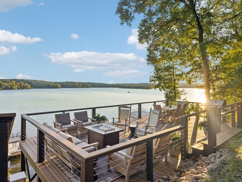 A Luxe Lakefront Escape Above Tim’s Ford - Winchester, Tennessee