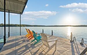 A Luxe Lakefront Escape Above Tim’s Ford - Winchester, Tennessee