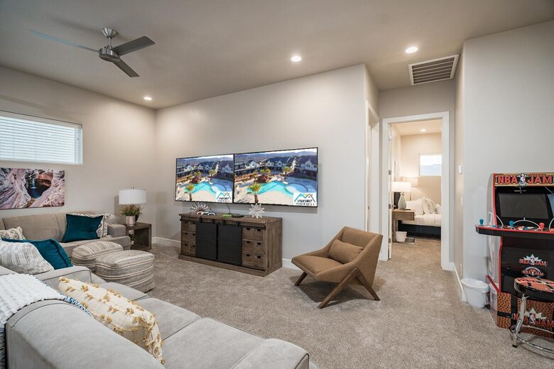 Luxury Pool & Play Getaway near Snow Canyon - Santa Clara, Utah