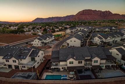 Luxury Pool & Play Getaway near Snow Canyon - Santa Clara, Utah