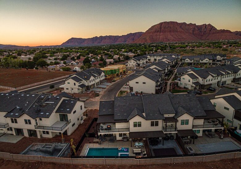 Luxury Pool & Play Getaway near Snow Canyon - Santa Clara, Utah