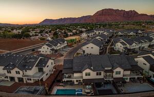 Luxury Pool & Play Getaway near Snow Canyon - Santa Clara, Utah