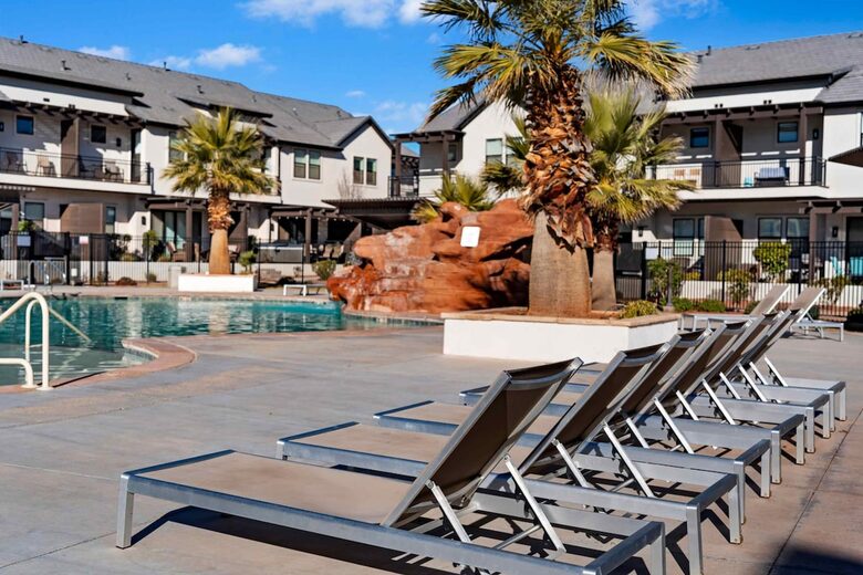 Luxury Pool & Play Getaway near Snow Canyon - Santa Clara, Utah