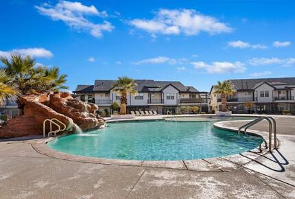 Luxury Pool & Play Getaway near Snow Canyon - Santa Clara, Utah