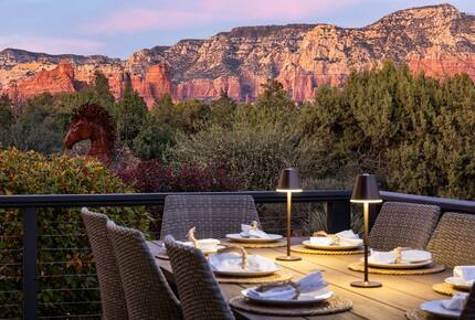 Red Rock Wellness Retreat with Private Guest House - Sedona, Arizona