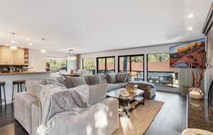 Red Rock Wellness Retreat with Private Guest House - Sedona, Arizona