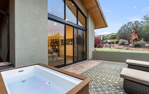 Red Rock Wellness Retreat with Private Guest House - Sedona, Arizona