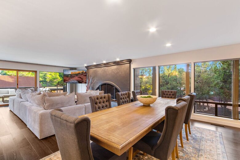 Red Rock Wellness Retreat with Private Guest House - Sedona, Arizona